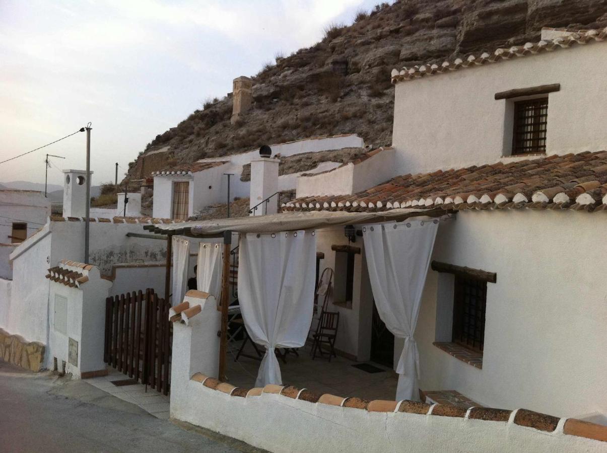 Gasthaus Casas Cueva El Mirador De Galera Exterior foto