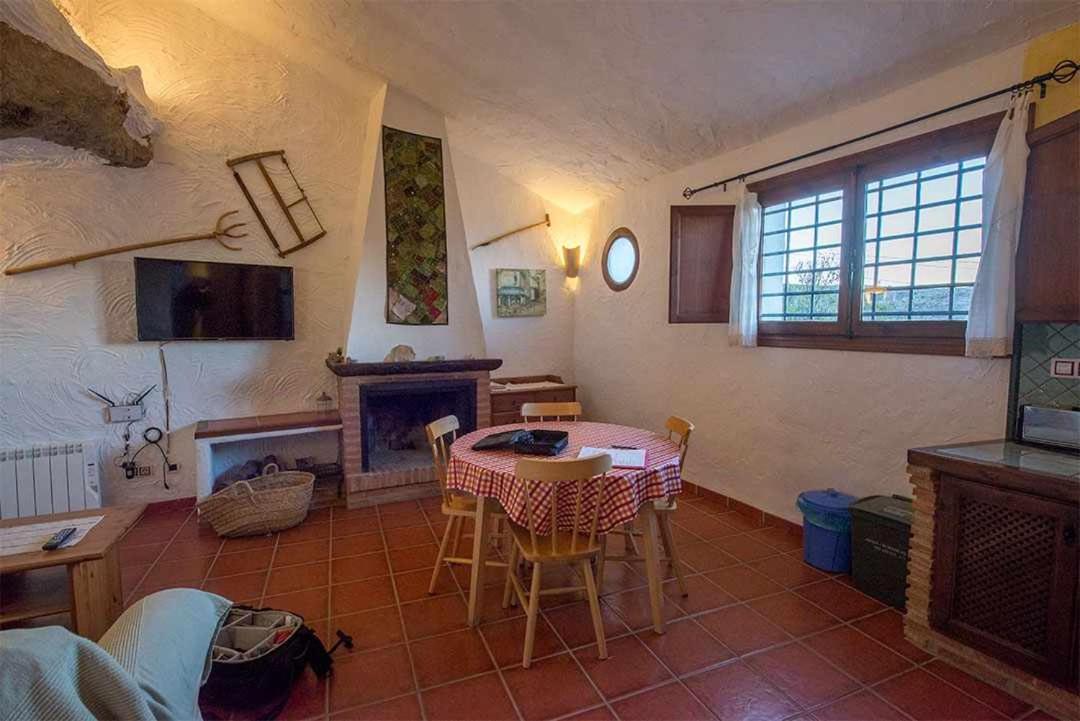 Gasthaus Casas Cueva El Mirador De Galera Exterior foto