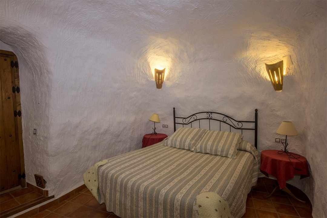 Gasthaus Casas Cueva El Mirador De Galera Exterior foto